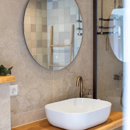 Floors - Luxe Woning Nabij & Keukenhof Hébergement de vacances Noordwijkerhout